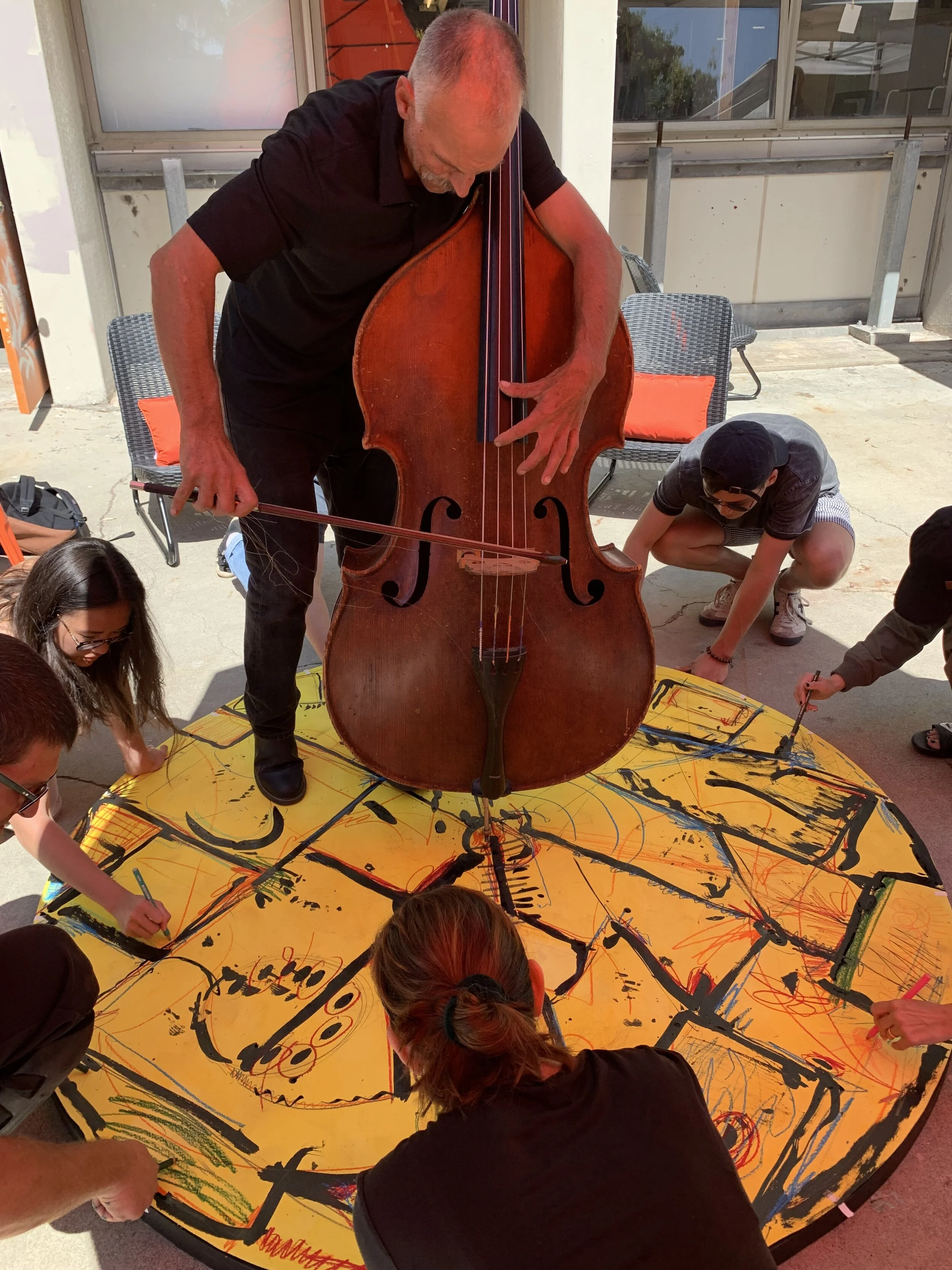 Trevor Tubelle and Richard Worn: Draw and Bass Duets at Platform Artspace