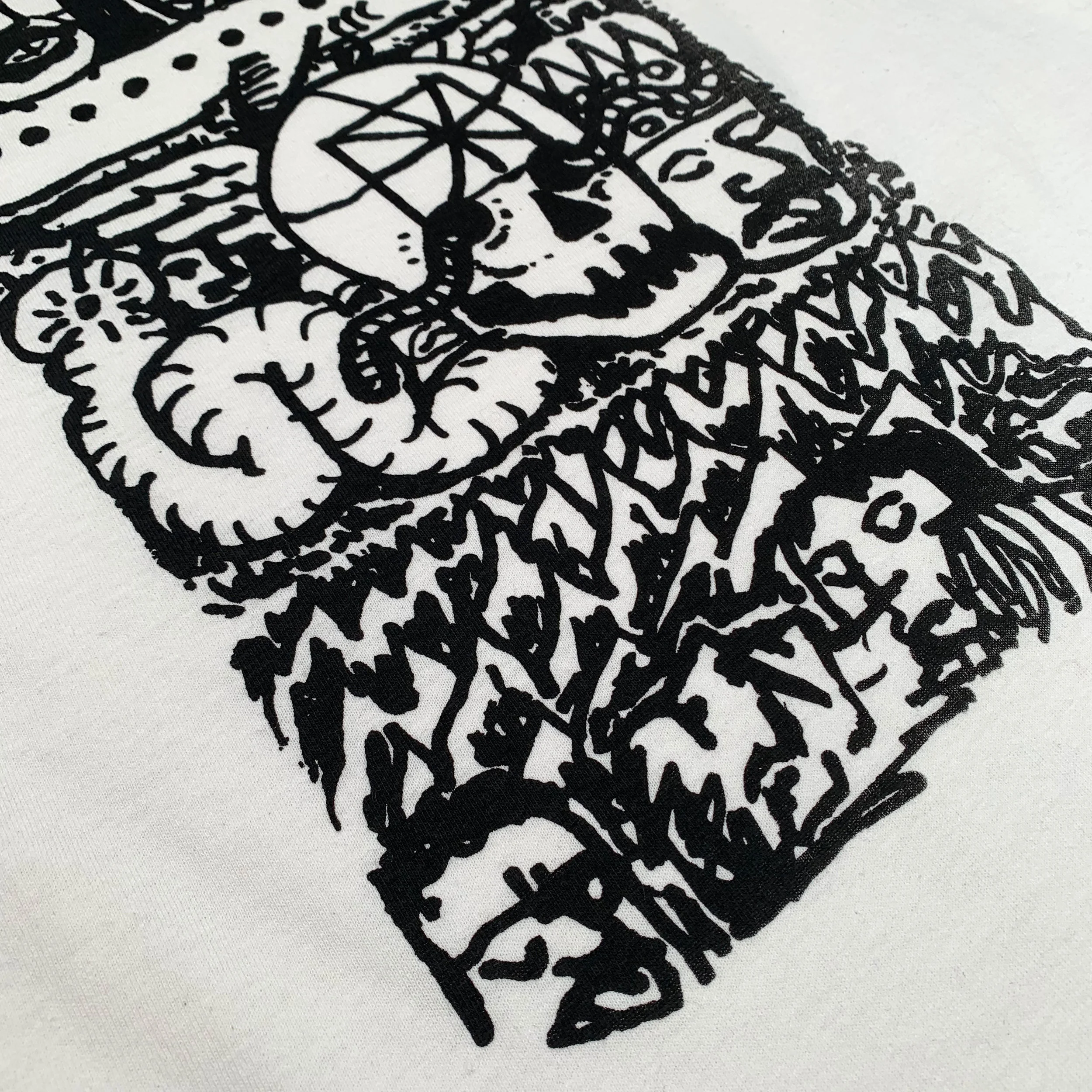 TEE2_closeup1.jpg