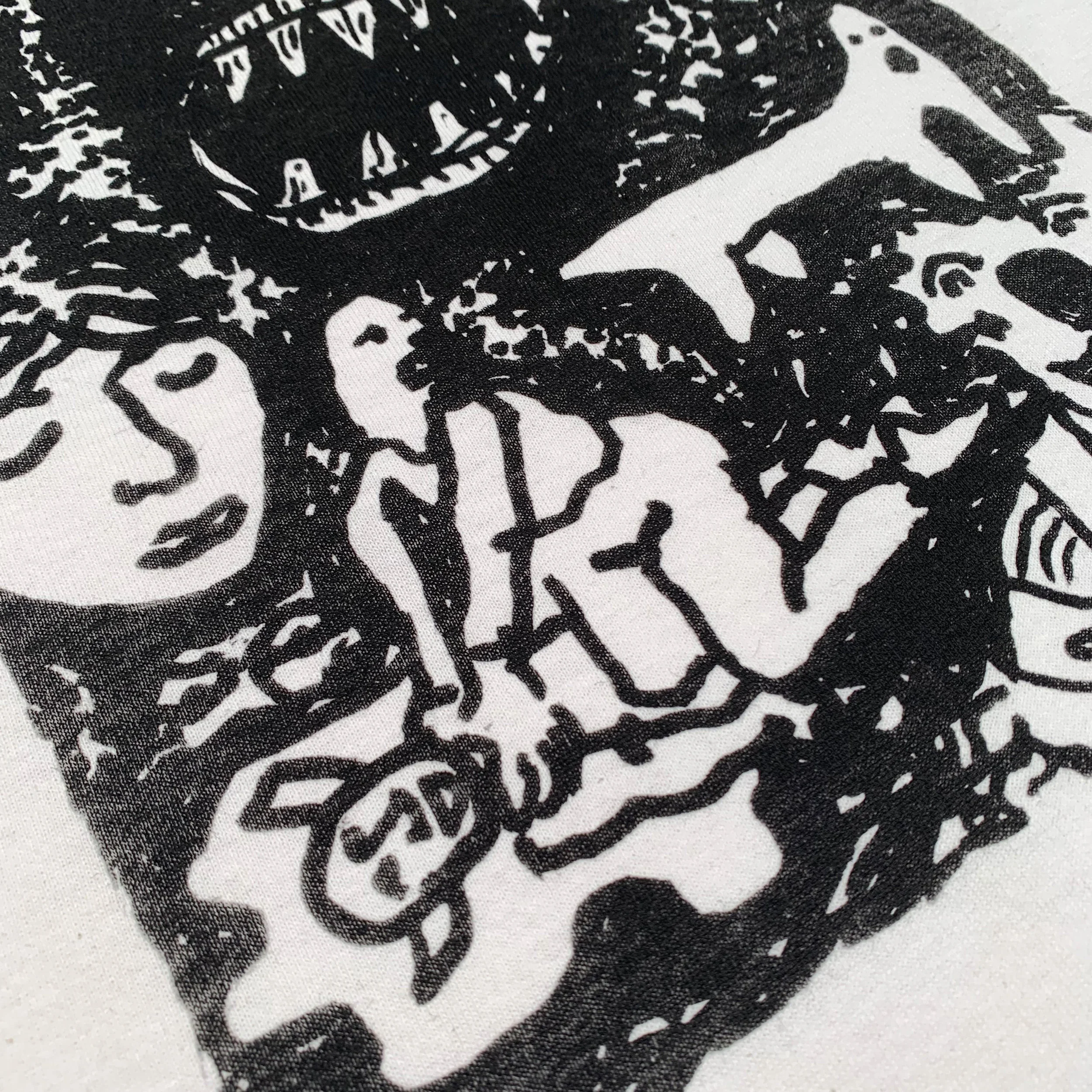 TEE1_closeup1.jpg