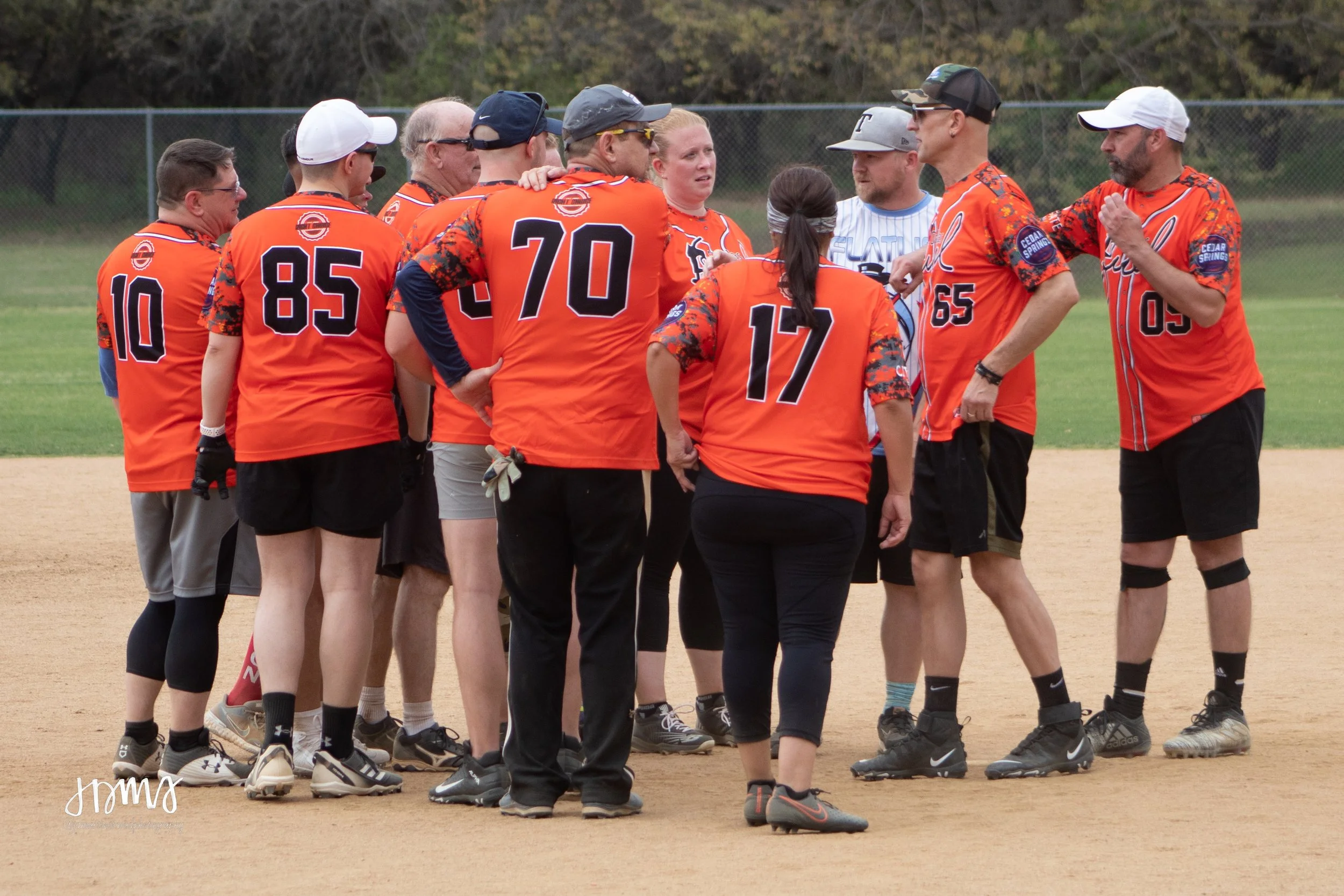 Eagles 2022-1964.jpg