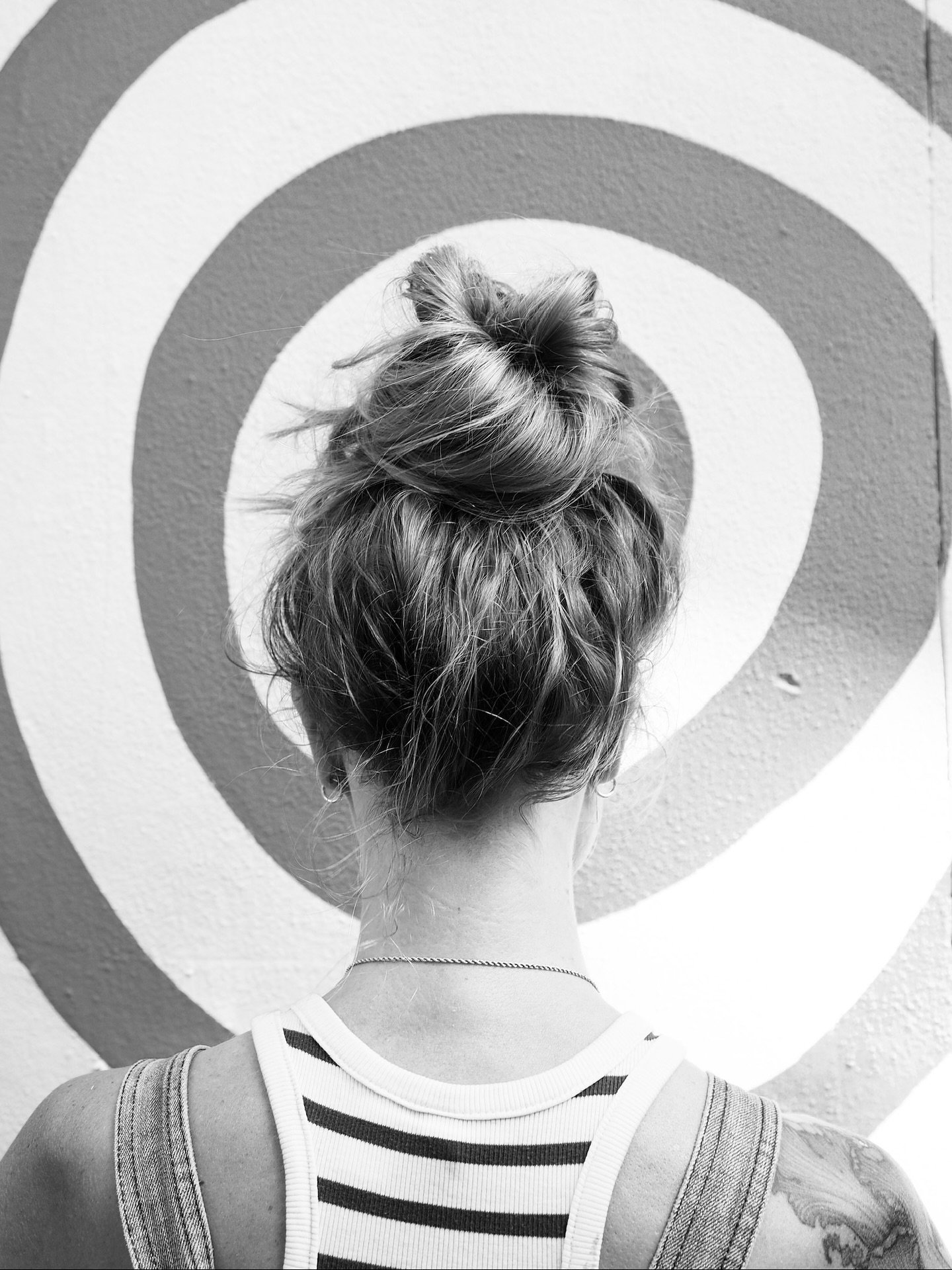 #messybun monday! ☕️ ☀️we are up early and headed to bellevue to continue our mural install with @onesevennine (and starting signage for @creo_ia in the same building) - so thankful to this week&rsquo;s small and 💪🏽 crew to keep the summer&rsquo;s 