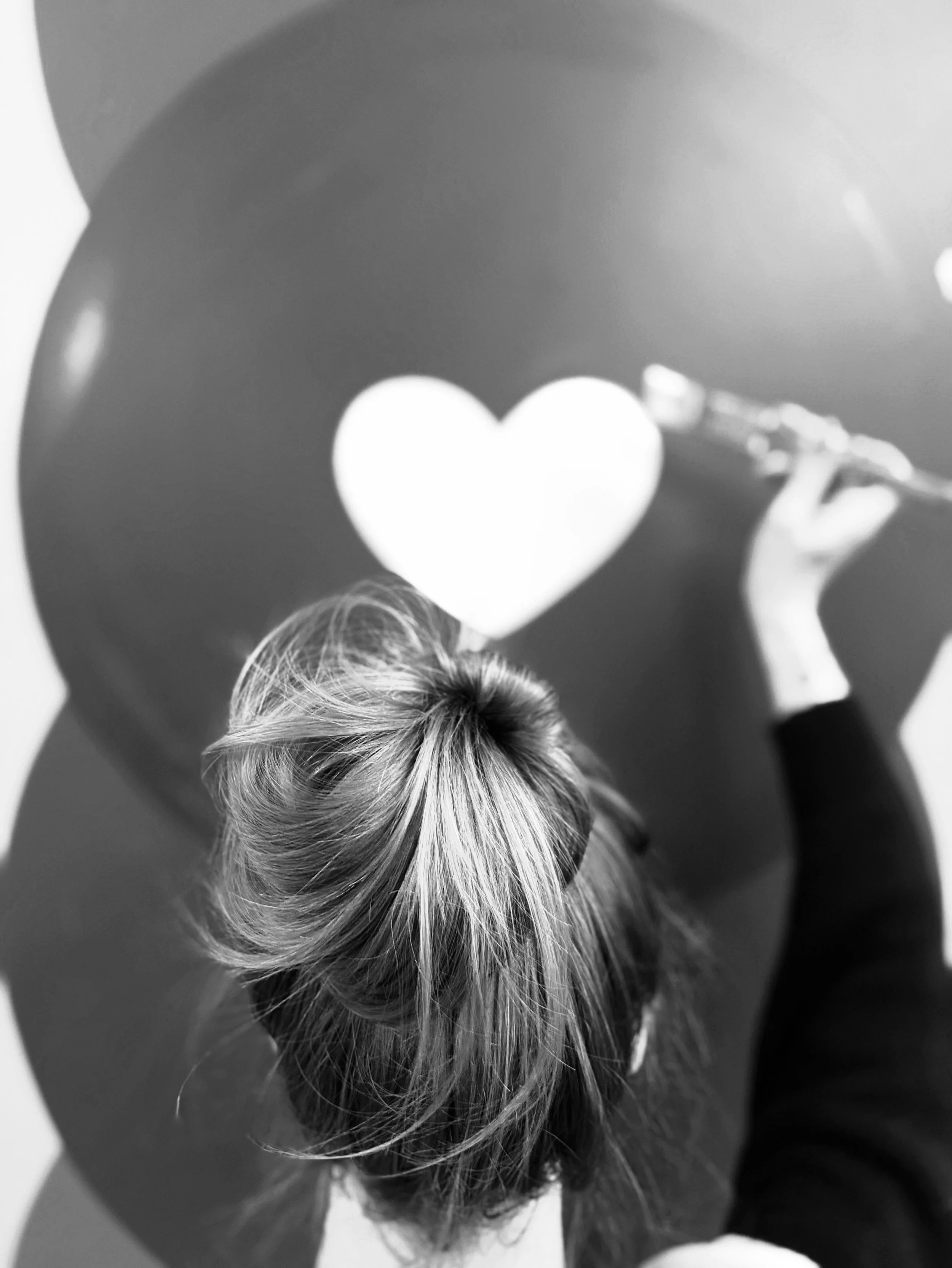 happy #friday painty people! feeling grateful for a sunny, dry and productive week behind us so we can take our #messybuns down this weekend 🧘🏼&zwj;♀️ ~ we hope you can too! 
🤍, #overallcreative

📸 @austin_wil