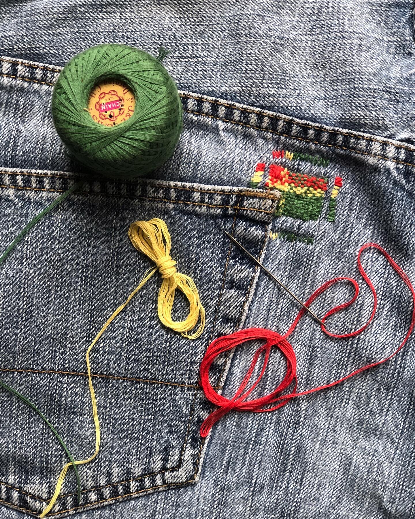 It's March! I've read Mending March is a thing, and it's perfect because I've been working on a stack of clothing that needs a little care.  I find mending very meditative 🧵🪡 👖