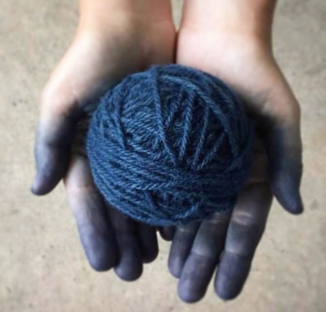 That time I dyed a bunch of wool with indigo 💙