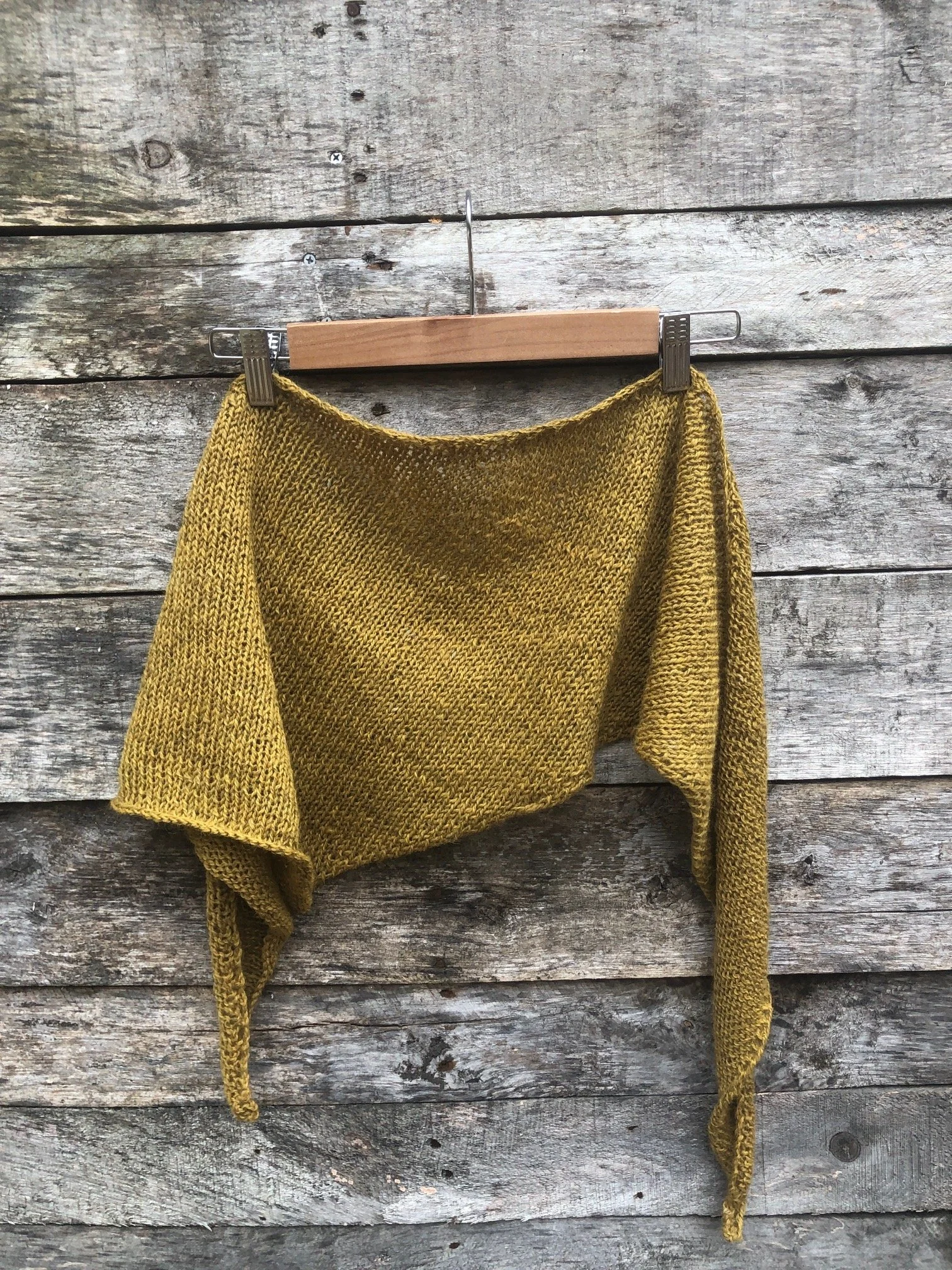 hanknit kerchief -walnut leaves 1.JPG