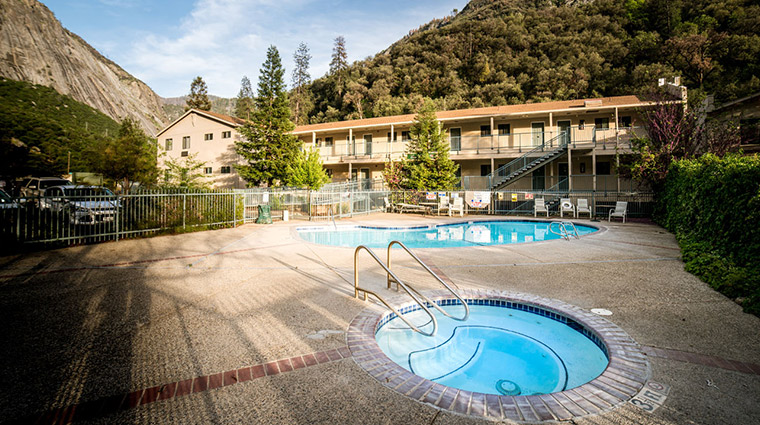 Yosemite View Lodge