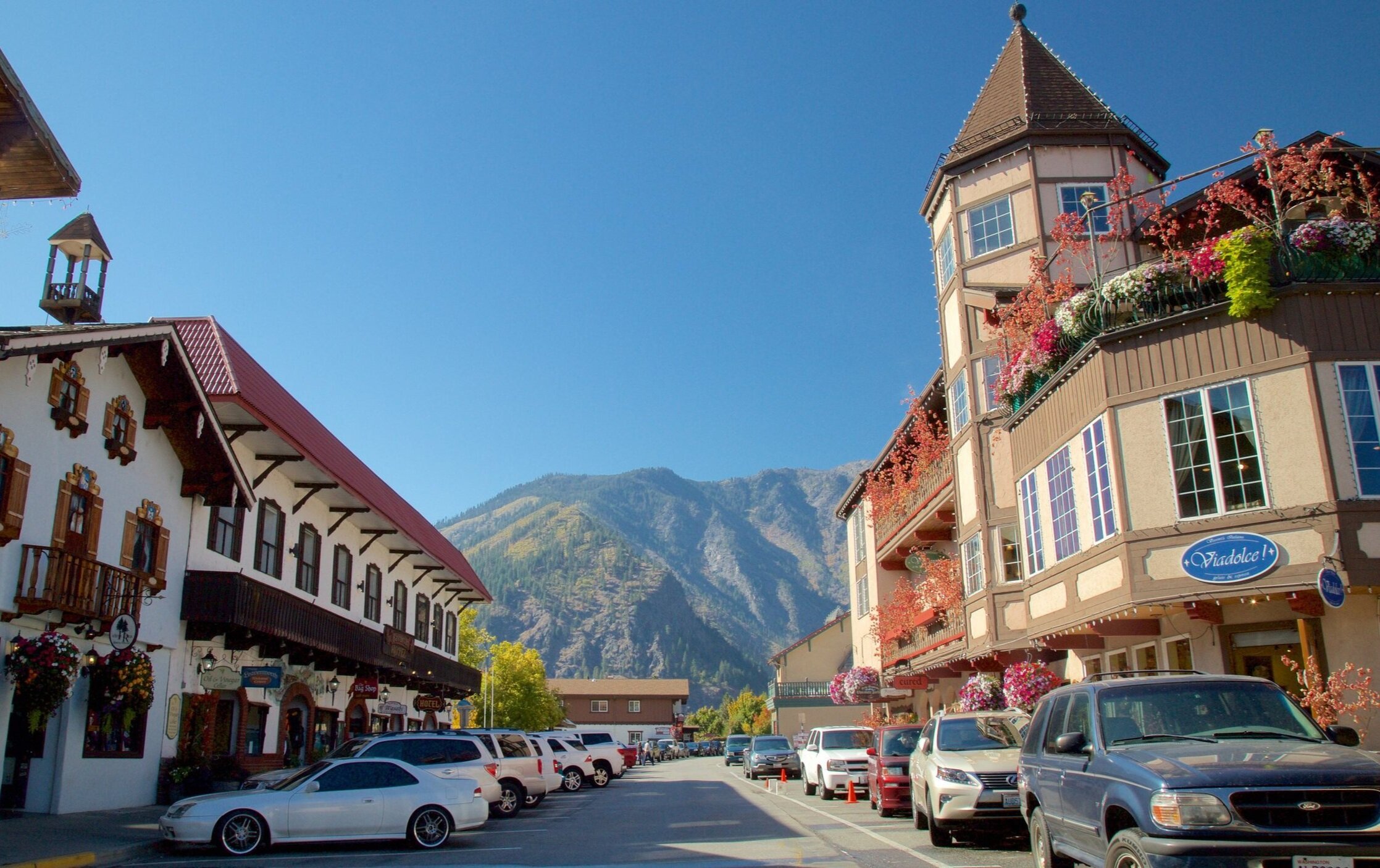 Leavenworth What To See, Do, And Where To Stay — ROAD TRIP USA