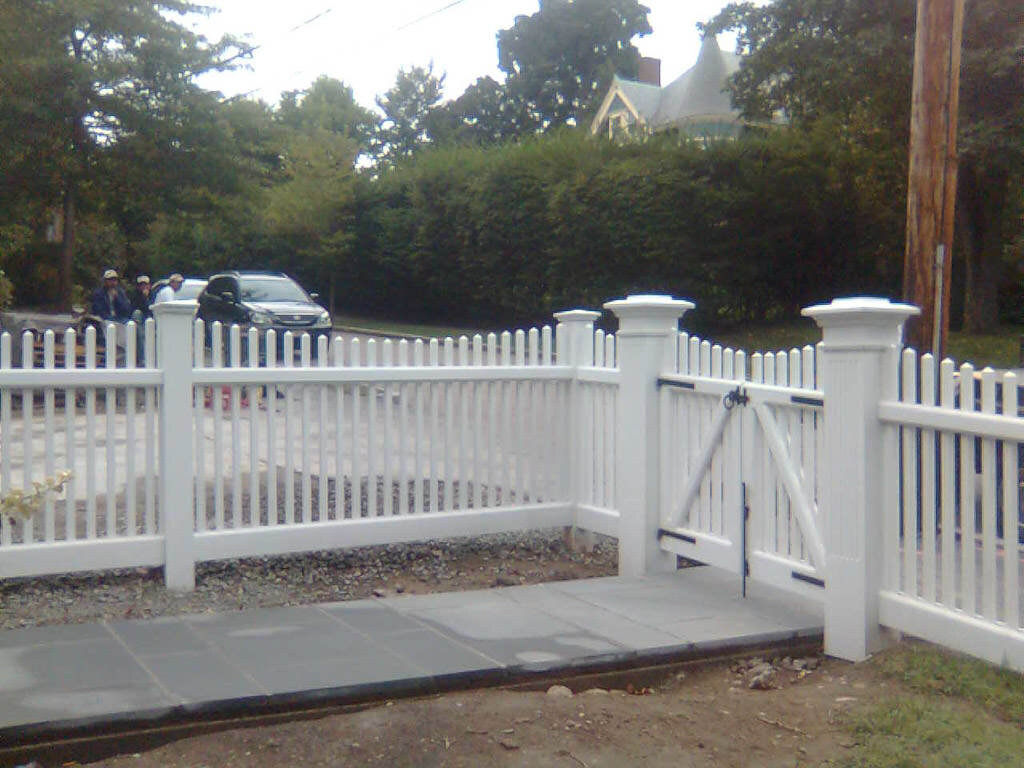 box gate posts in Newton