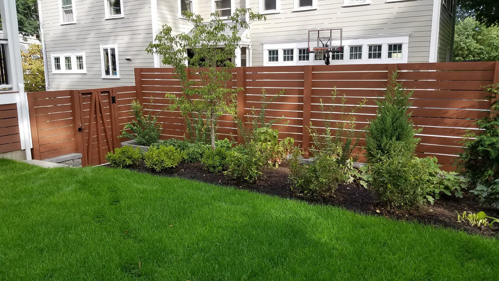 Stained horizontal board in Newton2