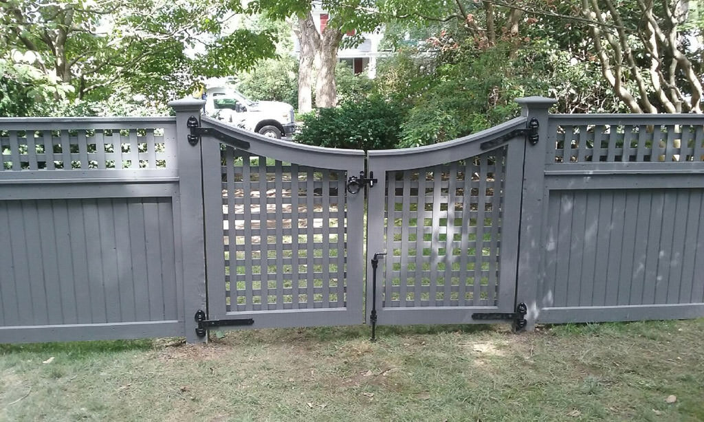 custom square lattice gate in Cambridge