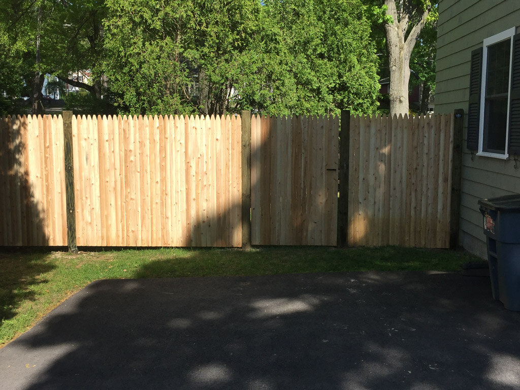 6' cedar stockade in Needham