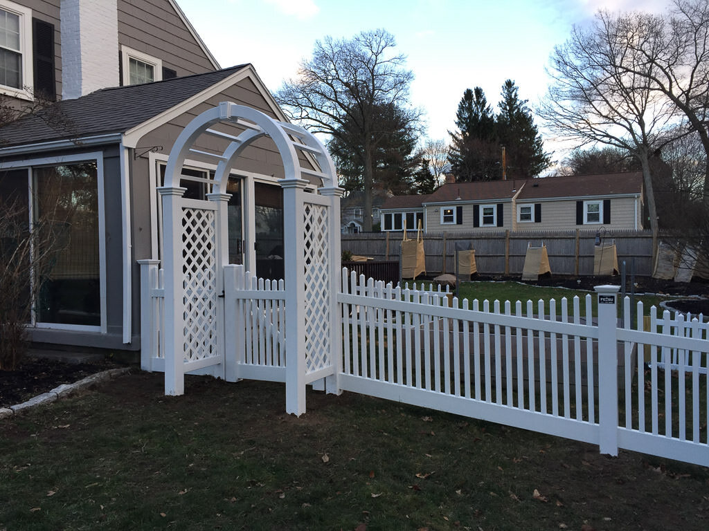 vinyl arbor with chesnut hill fence in Wellesley2