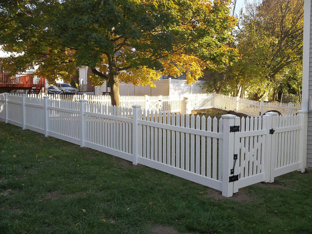 vinyl post and ranch rail