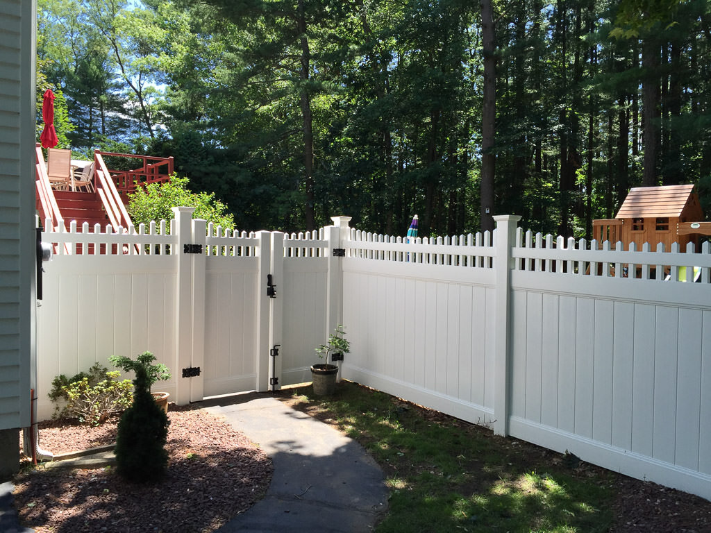 scalloped chestnut hill topper in Concord