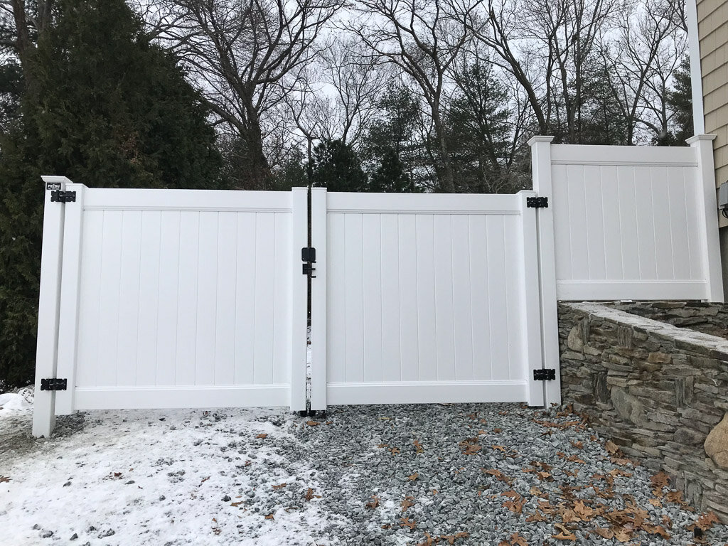 double drive gate with wheels in Waltham2