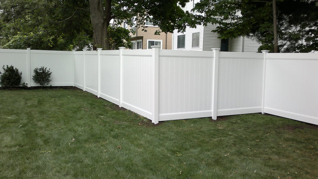 white vinyl privacy in Charlestown