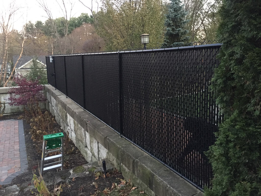 black chain link with privacy slats