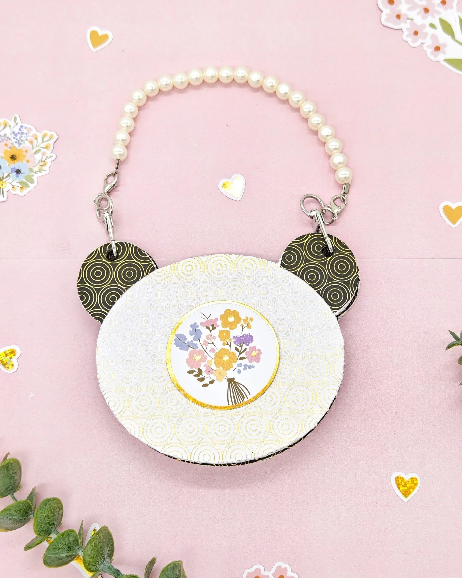 📖🐼 Lush Garden &ndash; Cute Panda Album
A handmade photo album for the little pets at home 🐾💕 Cute, playful, and full of memories!

#lushgarden #pandaalbum #cutestationery #scrapbooking #papercraft #handmadealbum #memorybook #creativecrafts