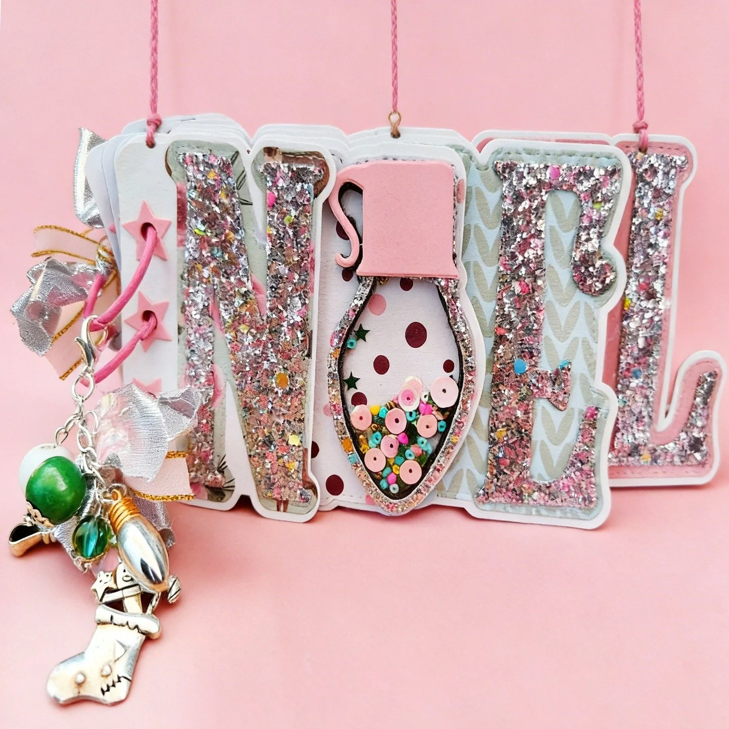 @hermanas.scraperas she's handmade masterjpiece-this paper album is pure WOW!#diycraft#paperart #designerpaper