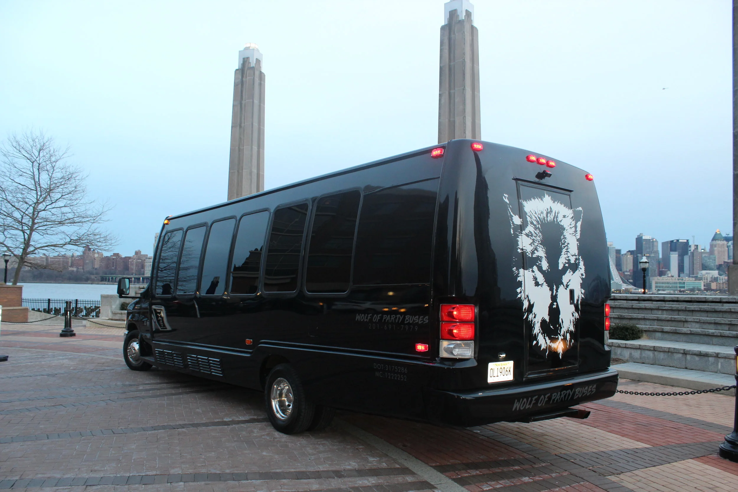 Wolf of Party Busses 16 passenger PARTY BUS