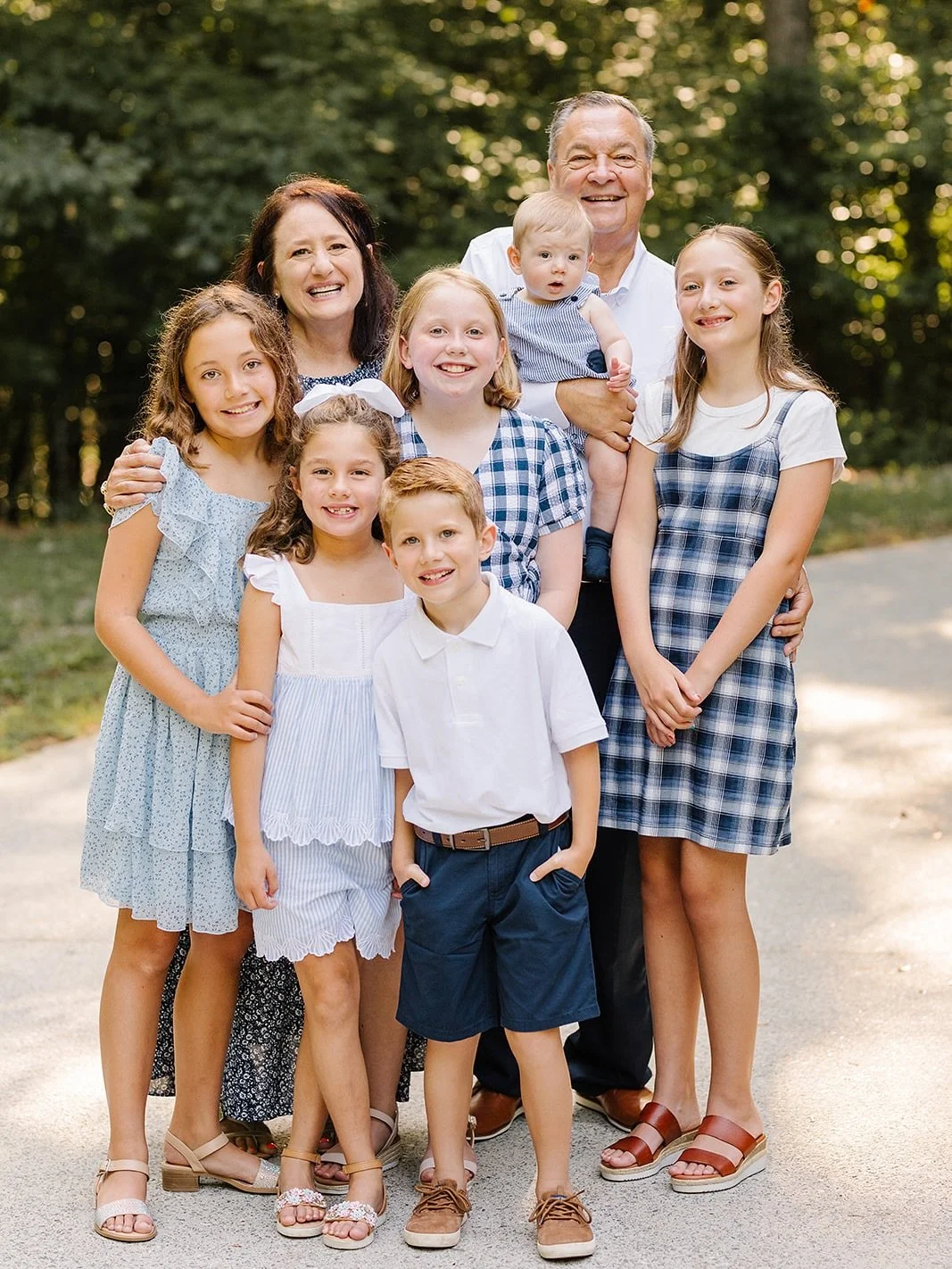 Looking back at this great photo session with @shannonfunston @nickcoker and family 📸 

Fall is the best time to book photo sessions, especially with folks coming together for the holidays. 

Feel free to message for booking or inquire through my we