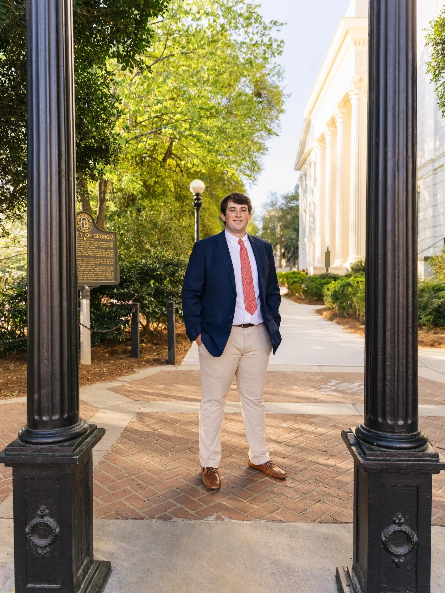 Well it finally happened, my photo shoot with @maddux_mcclarin marked the first time I shot with a grad that I knew from when he was a baby. Now he&rsquo;s finishing university and going on to conquer the world. 

Time moves forward, but luckily we h