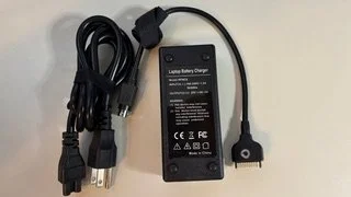 Lot 25-099 - Dell Laptop External Battery Charger