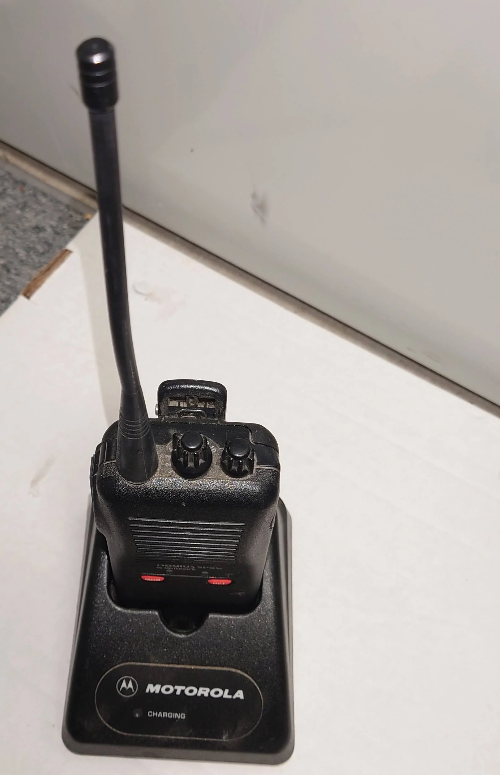 25-149 Motorola Radius SP50 radio with Charger — North Shore Radio Club ...
