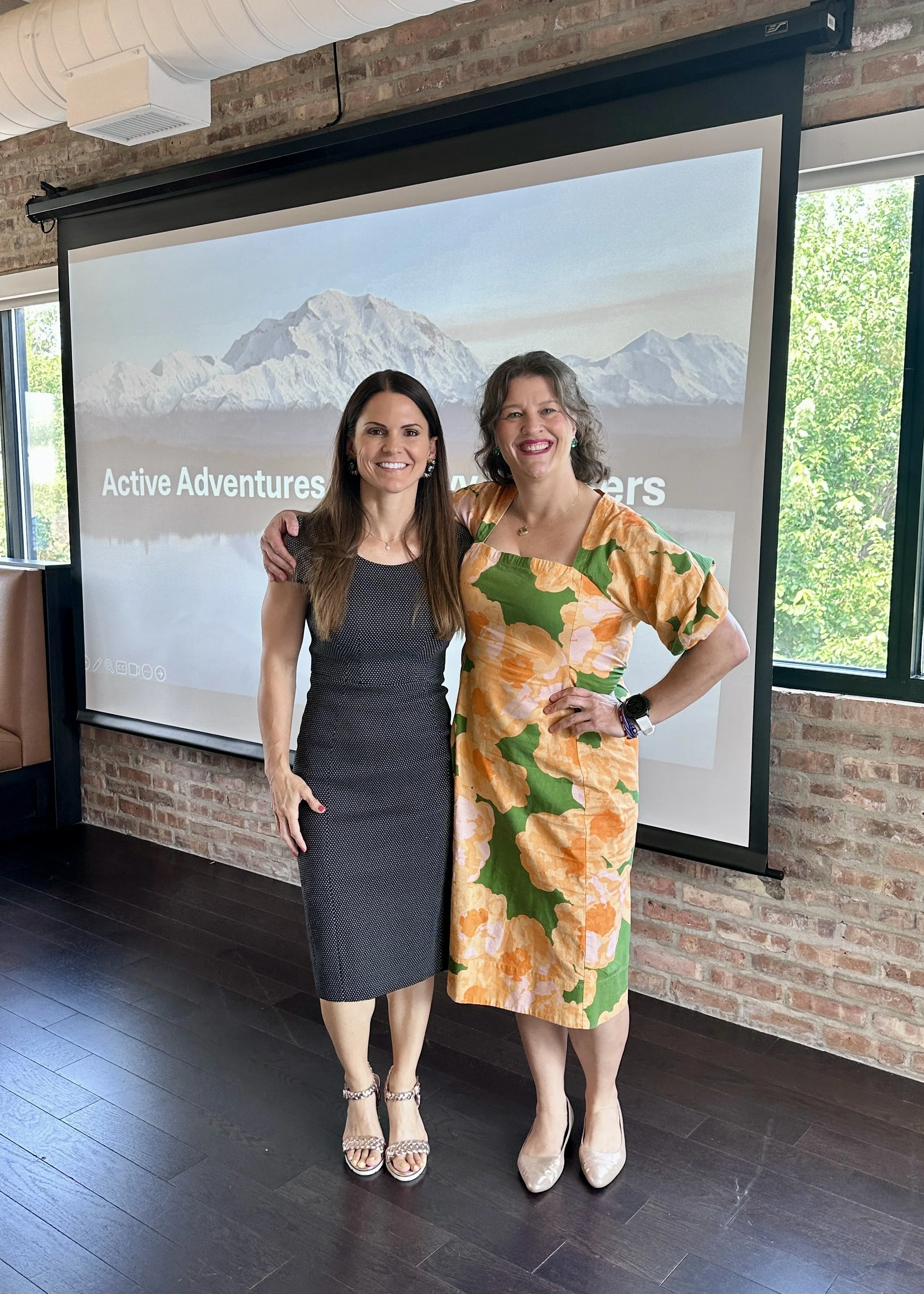 Travel and Adventure Presentation, Chicago