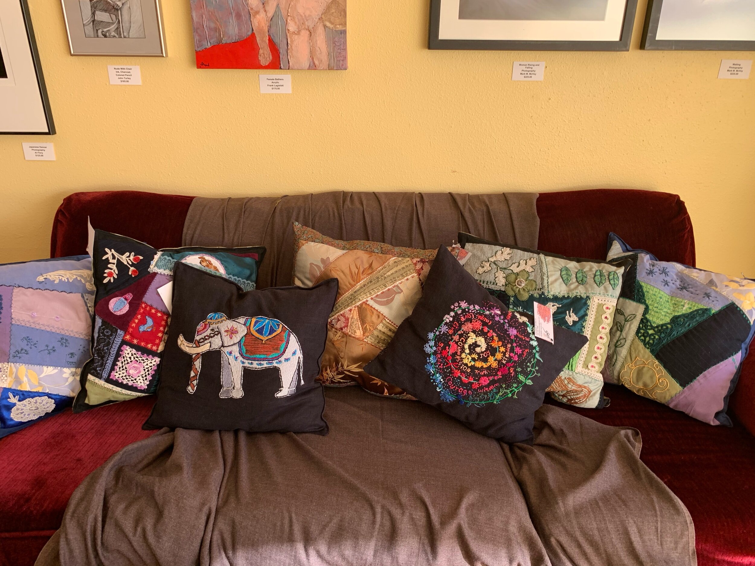Miscellaneous Pillows 