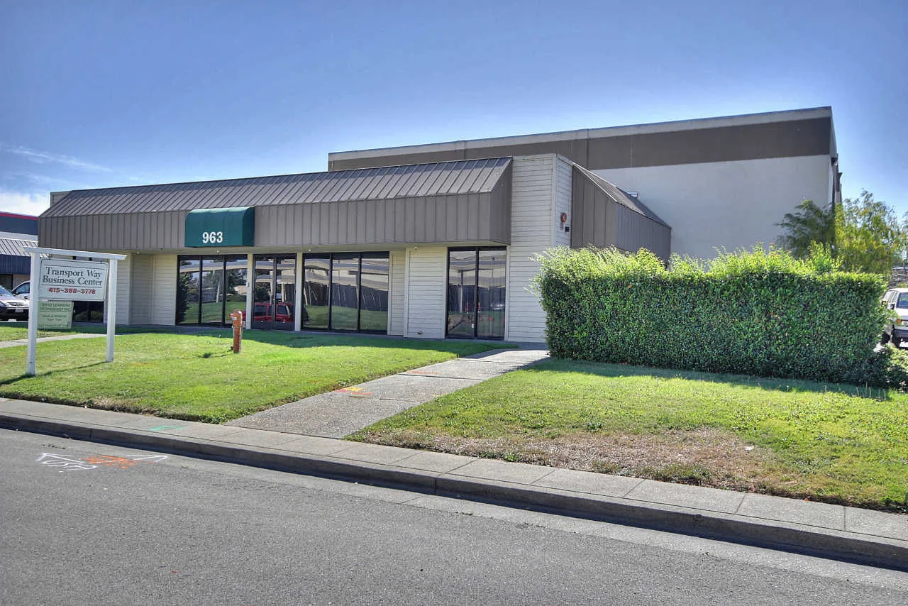963 Transport Way, Petaluma, CA 94954