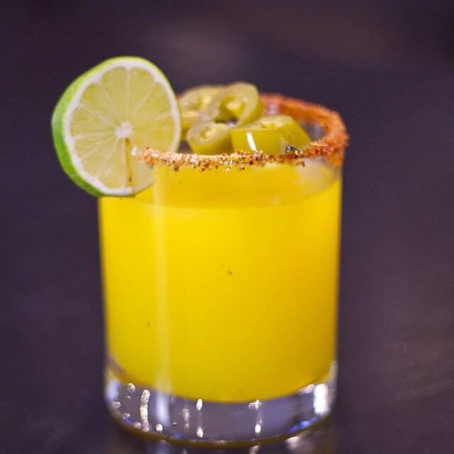 Looks like the warm weather has finally arrived for the weekend. Enjoy some cocktails like our Mango Jalapeno Margarita 
1.5oz of Tequila
Mango Juice
Cut Jalapeno
Lime juice
Simple Syrup
Bitters
Shake with ice and pour into a Tanjin rimmed glass. Enj