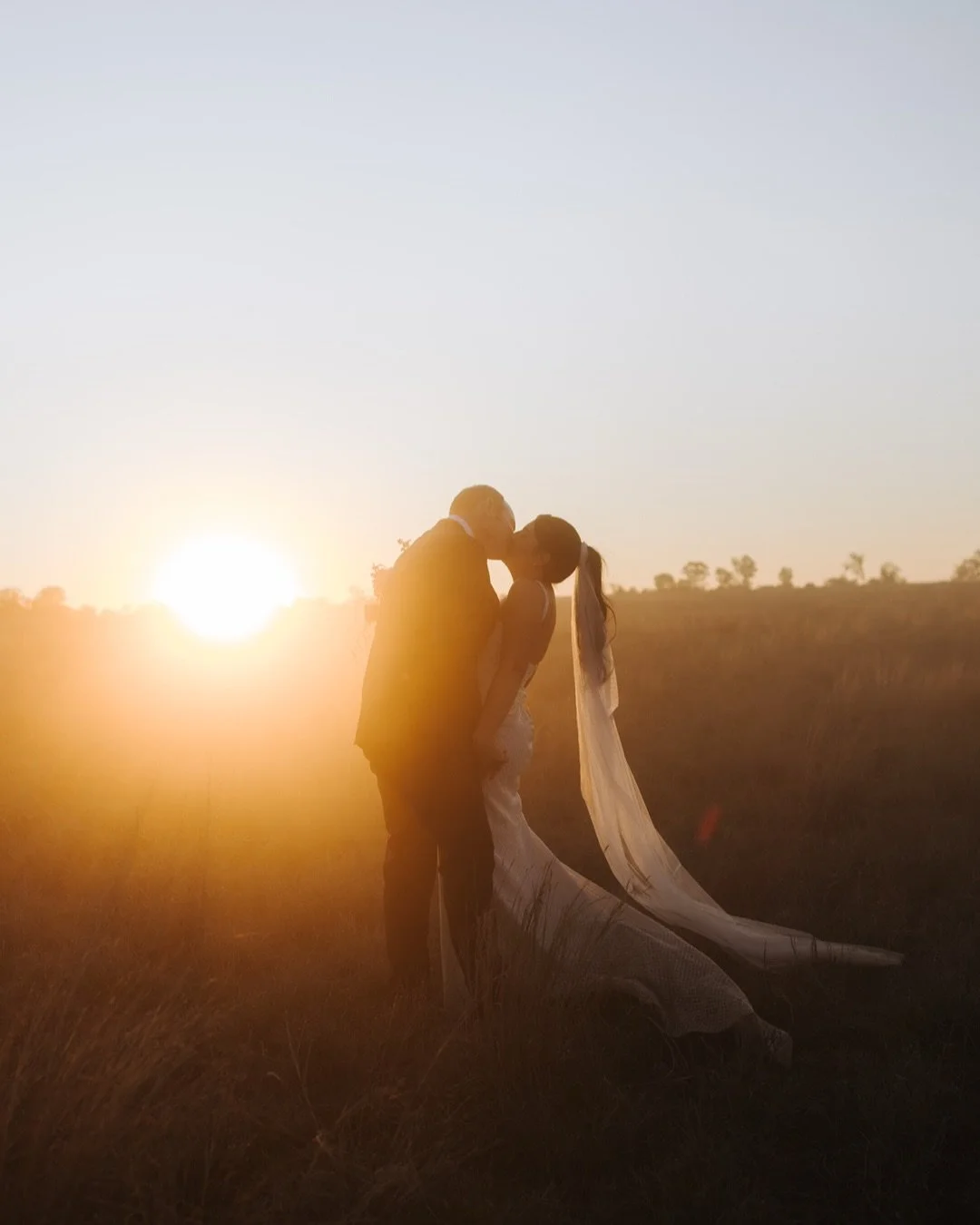 I sat in silence as I drove home from Roma on Saturday, reflecting on my career as a wedding photographer and things that had been especially important to me over the years. The international weddings, the wonderful people I&rsquo;ve met and long hou