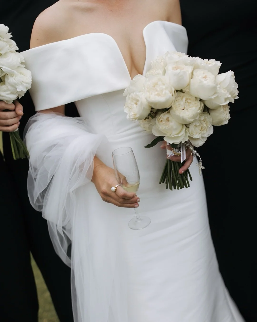 Pretty details from last Friday with Chloe and Jack 💫

@jessicaturich 
@willowbudflowers 
@katedevlin 
@evalynparsonsweddings 
@whiteleaffilms 
@twinwatersweddings 
@spherebridalgallery 
@elevationliveband 
@chocolate2chilli 

#bridetobe #weddingins