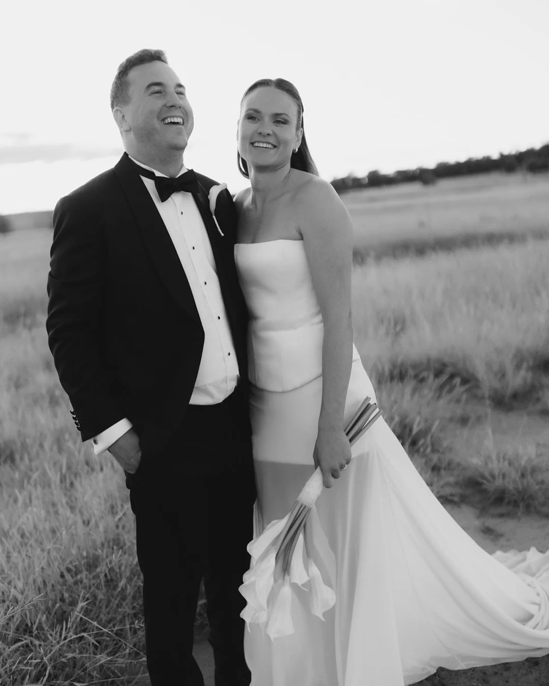 A classic garden celebration for Adam and Bridget, back home in the country. Surrounded by lush green gardens and that serenity that I feel belongs to western Queensland, Bridget was lucky enough to get her golden sunset she dreams of when away worki