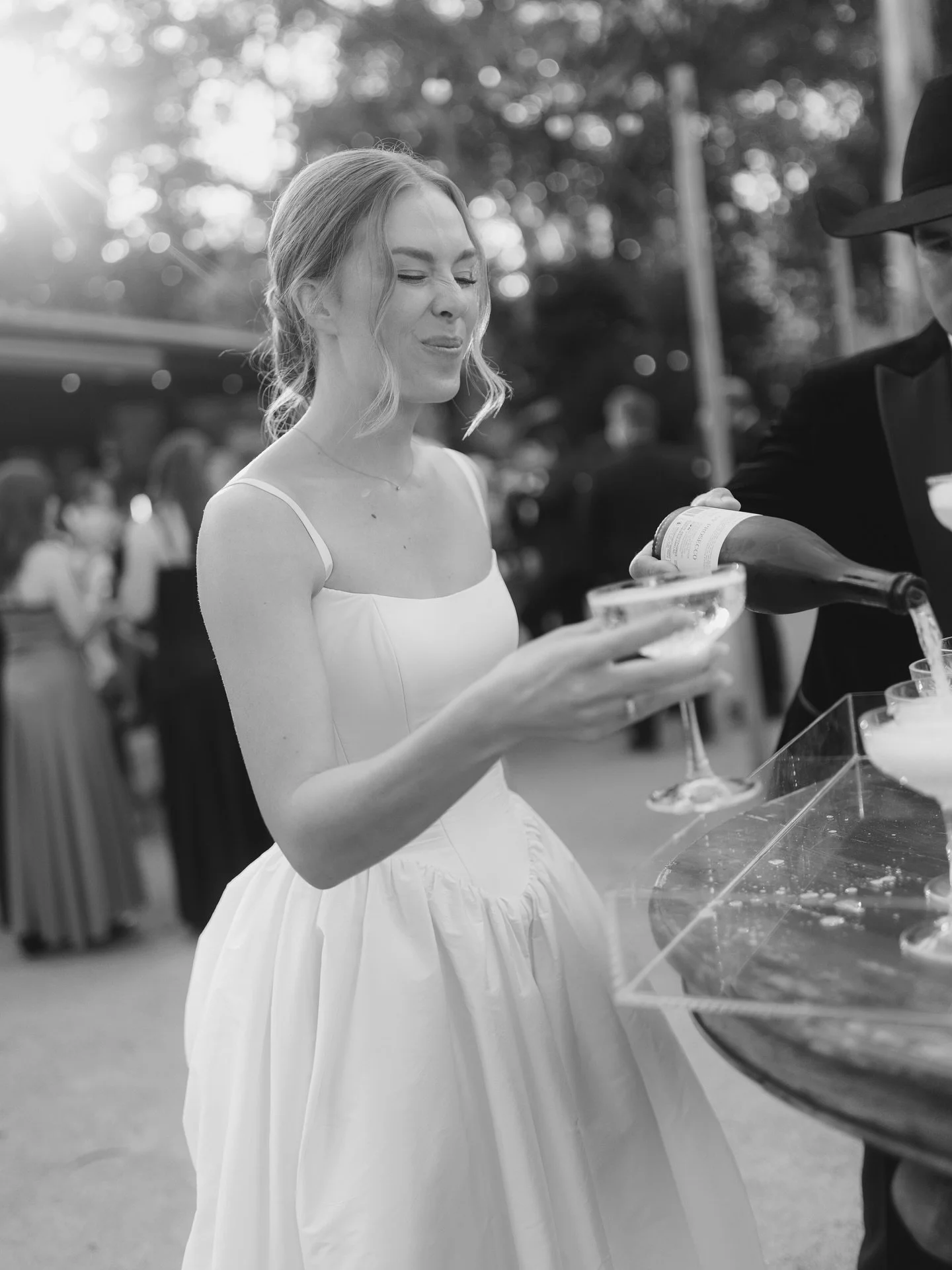 Scrunchy nose sips of divine champagne&hellip;. The perfect way to start the weekend 🤍🥂

.
.
.
#bridetobe #weddinginspo #tietheknot #weddingphotography #countrywedding #countryweddingphotographer #luxurywedding #destinationwedding  #realwedding #to