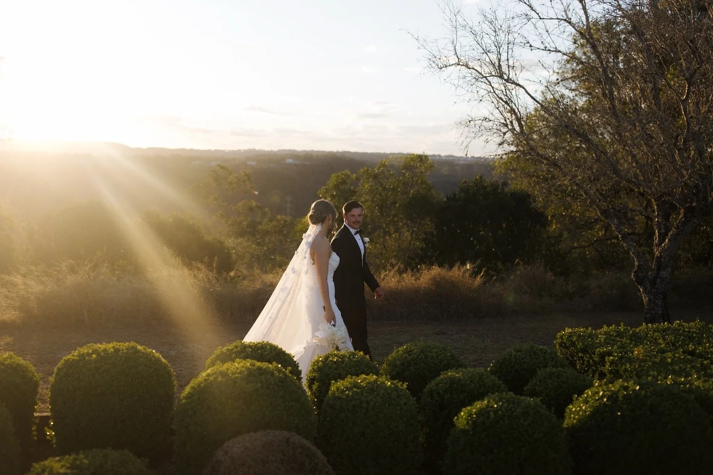 Who needs to go to Tuscany for vineyard strolls on sunset&hellip; @prestonpeakfunctions bringing all the magic for these two lovebirds 🤍

Photography @jessicaturich
Videography @whiteweddingfilmco
Dress @twoheartsbridalstudio
Suit @mjbale
Hair @theh
