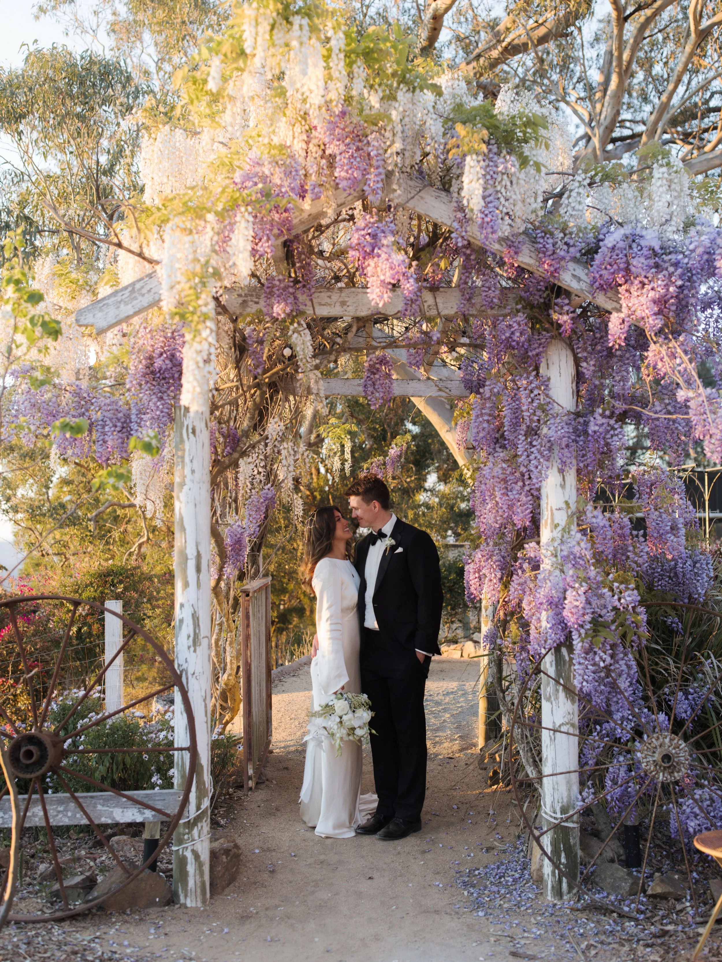 When Mother Nature puts on a show for you 🤍

@shonajoy 
@carmenhairartistry 
@clairehamiltonmua 
@ra_lili 
@nickjackchapman 
@contentbykris 
@upandawaybraeside 
@archerscateringandevents 
@samantha__laurine 
@celebrationswithstevens 
@braesideloveco