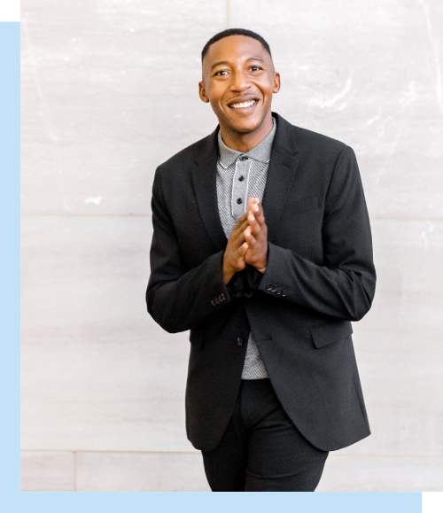 professional keynote speaker.png