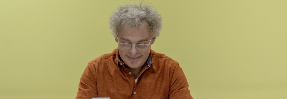 CONFÉRENCE THÉÂTRALISÉE / PHILIPPE DORIN / DANS LA VIE AUSSI, IL Y A DES LONGUEURS