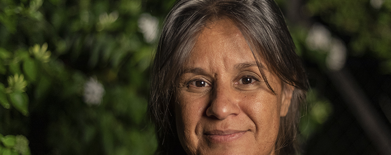 VAVANGAZ SOU PYÉDBWA / CARTE BLANCHE À CÉCILE HOARAU