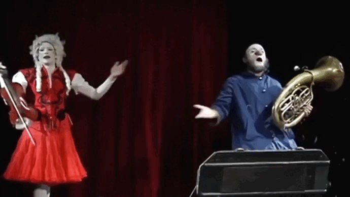 COUPS DE PROJO SUR LEU TEMPO