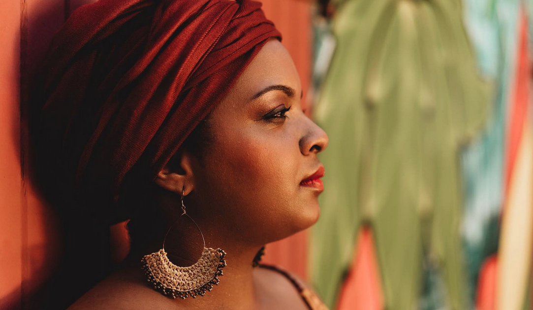 NU MALOYA / GWENDOLINE ABSALON