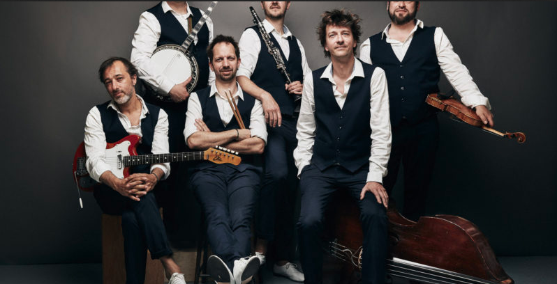 Debout sur le zinc chante Boris Vian
