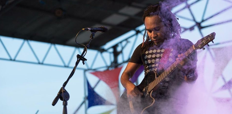 M'GODRO ROCK FUNK / MOUNAWAR