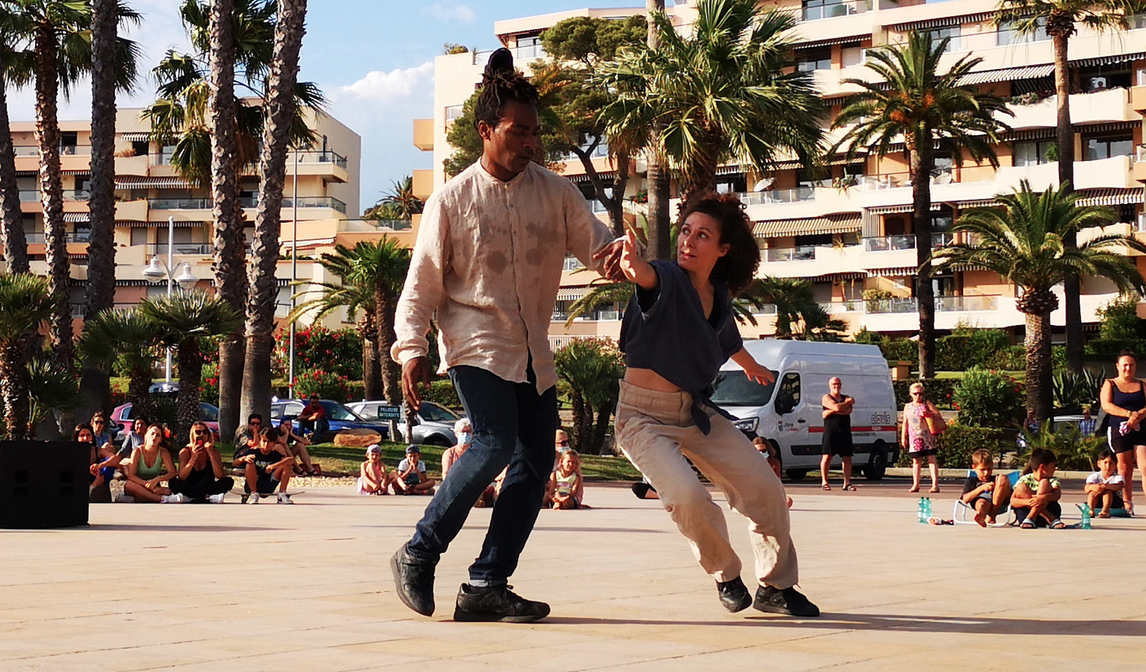 Corosu Valentina & Fabrice Mahicka / D'OÙ... L'OISEAU