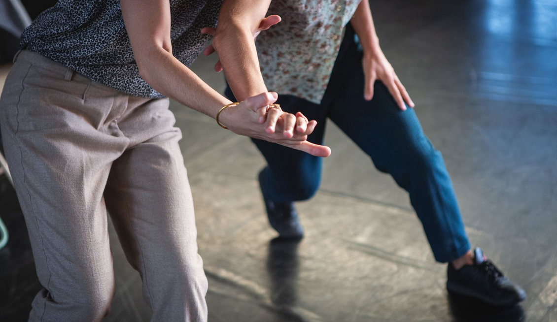 CIE MORPHOSE / ALORS ON VALSE?