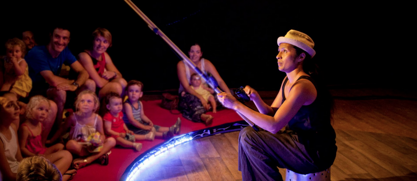 FESTIVAL DERNYÉ VIRAZ / COMPAGNIE SONS DE TOILE / SUM