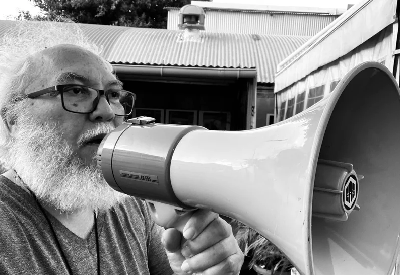 Lyane-Kabar / In Péyi An Rwayom