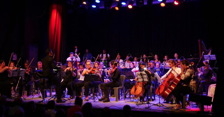 ORCHESTRE PHILARMONIQUE ORPHÉE RÉUNION / MALOYA ORCHESTRA